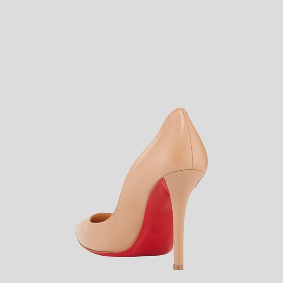 🆕 👠 CHRISTIAN LOUBOUTIN
Apostrophy Leather Pumps Color: Nude Nappa ✨Size: 38.5 - Picture 4 of 10